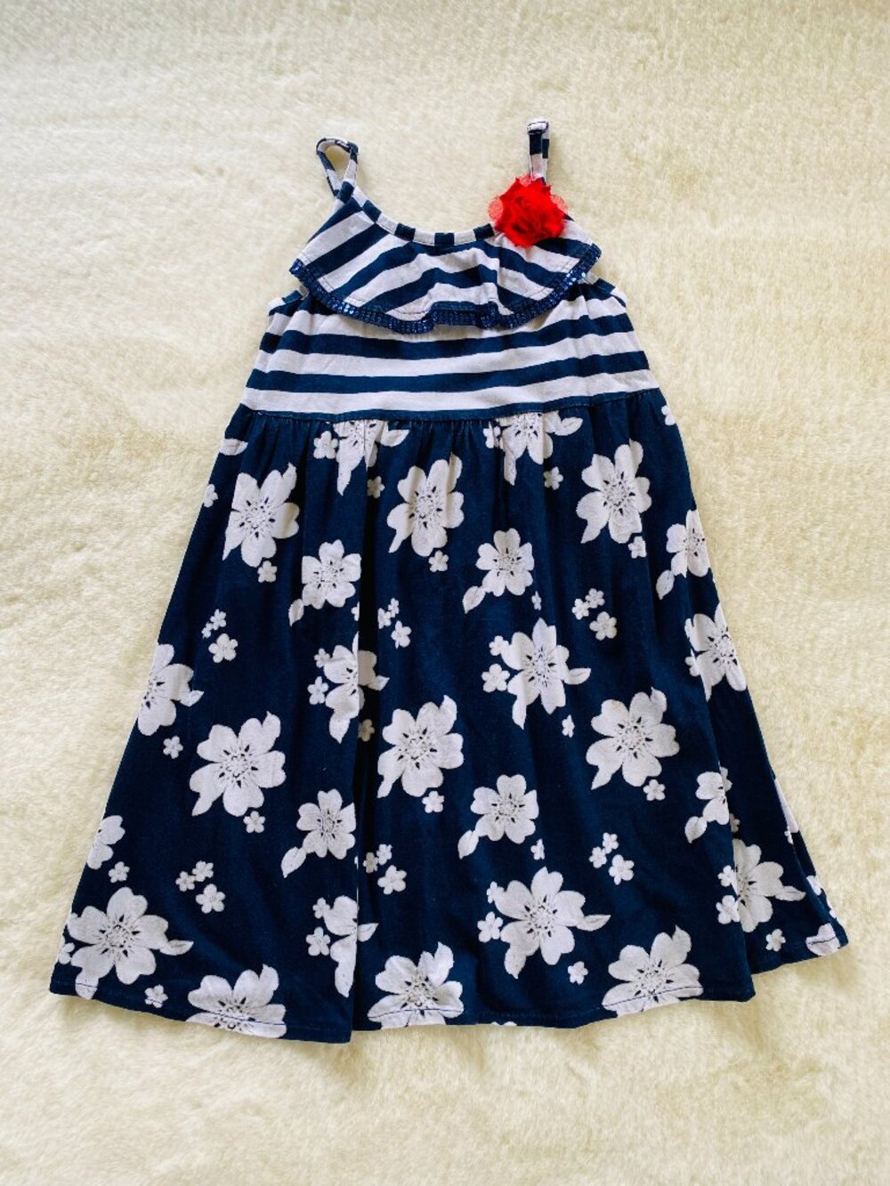 Justice Girl’s Size 10 Navy and White Floral dress with Red Floral Pin